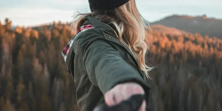 Featured image of post How to Guide Men to Follow Your Lead Step by Step?